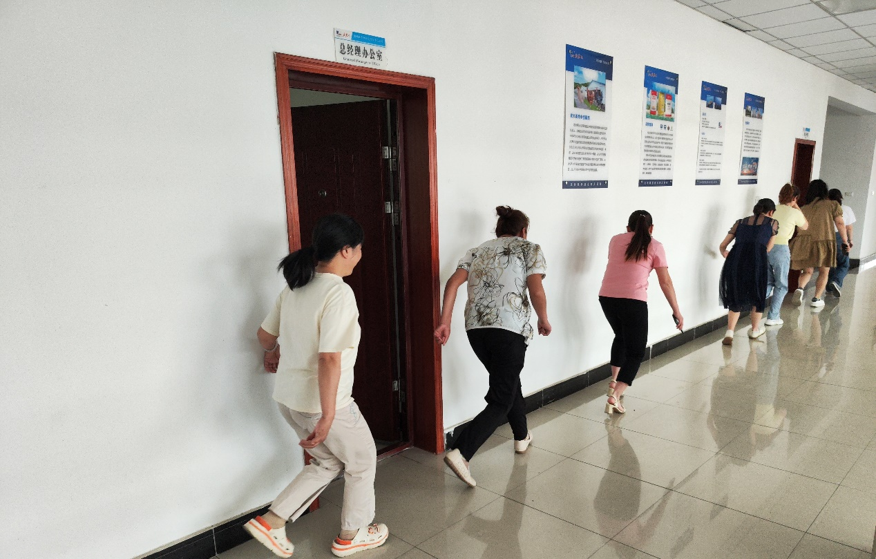 湖北suncitygroup太阳新城开展“安全生产月”活动