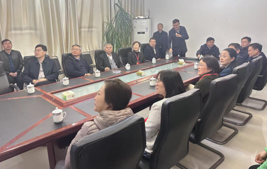 泰州市人大领导一行莅临江苏suncitygroup太阳新城考察指导